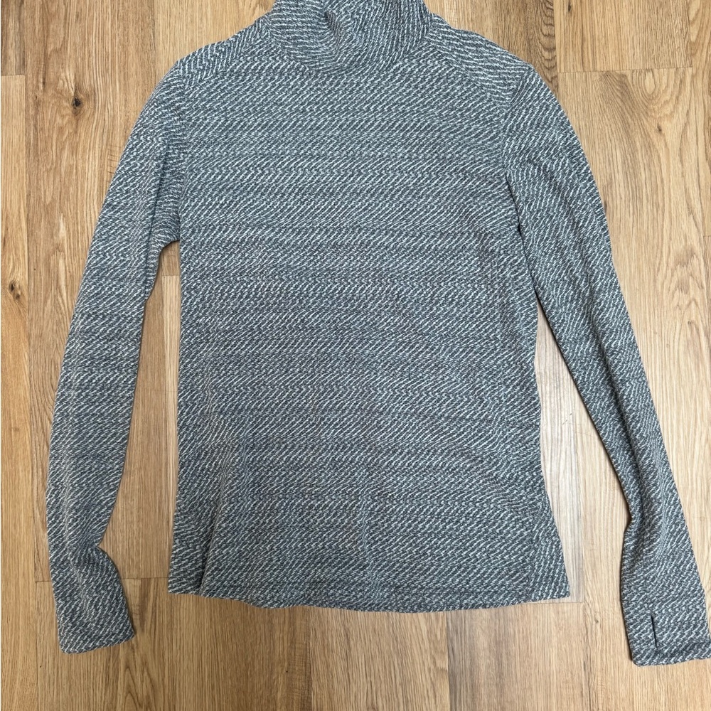 lululemon athletica Gray Marled Turtleneck Sweater